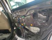 Toyota Camry odhlučnění, tlumení dveří Toyota 0113