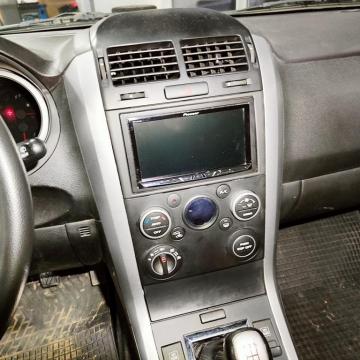 Suzuki Garand Vitara, 2DIN autoradio, parkovací kamera 2
