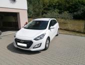 hyundai_i30_radio_navigace_kamera_08493317