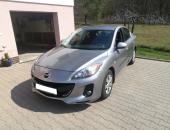 Mazda_3_II_montáž_parkovacích_senzorů,_záznamová_kamera11