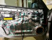 montaz_prednich_reproduktoru_bme_e46_184649_110