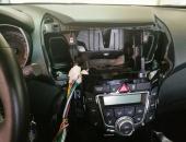 hyundai_i30_radio_navigace_kamera_08493306