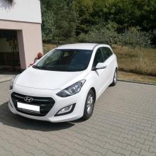 hyundai_i30_radio_navigace_kamera_08493317