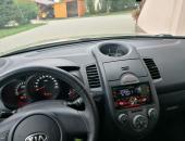 kia_soul_vymena_radia_handsfree_13380909