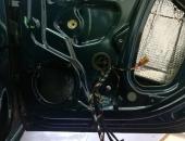 Škoda_Superb_III,_autohifi,_reproduktory_DLS,_výměna_reproduktorů,_tlumení_dveří15