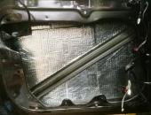 VW-Caddy-reproduktory-tlumeni-dveri-autohifi-015