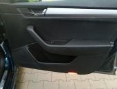 Škoda_Superb_III,_autohifi,_reproduktory_DLS,_výměna_reproduktorů,_tlumení_dveří21