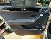 VW_Touran,_výměna_reproduktorů,_tlumení_dveří,_autohifi_0116