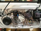 Škoda_Superb_II_autohifi,_výměna_reproduktorů,_tlumení_dveří,_reproduktory_Hertz_0102