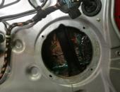 Škoda_Fabia_I_RS,_výměna_reproduktorů,_tlumení_dveří_103