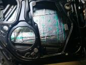 Škoda_Superb_II_Autohifi_a_tlumení_dveří16