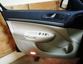 Škoda_Octavia_II_výměna_reproduktorů_a_tlumení_dveří_0113
