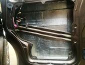 VW_T5_Multivan,_autohif,_reproduktory,_tlumení_dveří,_subwoofer_16