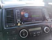 VW_T5_MULTIVAN_-_rádio,_stropní_monitor,_parkovací_kamera,_zesilovače_11102818