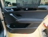 VW_Touran,_výměna_reproduktorů,_tlumení_dveří,_autohifi_0115