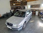 Škoda Octavia 1 - Tlumení dveří, reproduktory Morel, subwoofer a zesilovač Hertz 0117