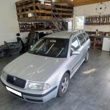 Škoda Octavia 1 - Tlumení dveří, reproduktory Morel, subwoofer a zesilovač Hertz 0117