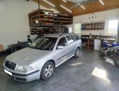 Škoda Octavia 1 - Tlumení dveří, reproduktory Morel, subwoofer a zesilovač Hertz 0116