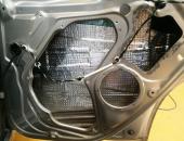 Škoda Yeti_autoreproduktory_parkovací_kamera_autohifi_autorádio_tlumení_dveří 010108