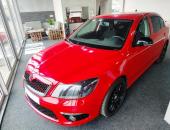 Výměna reproduktorů Octavia II, radio Zenec, tliumení dveří11