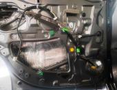 Lexus ES300H, odhlučnění dveří, montáž kamery, výměna reproduktorů, autohifi hradec králové, autohifi lexus 11