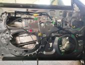 Lexus ES300H, odhlučnění dveří, montáž kamery, výměna reproduktorů, autohifi hradec králové, autohifi lexus 02