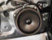 Lexus ES300H, odhlučnění dveří, montáž kamery, výměna reproduktorů, autohifi hradec králové, autohifi lexus 05