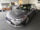 Lexus ES300H, odhlučnění dveří, montáž kamery, výměna reproduktorů, autohifi hradec králové, autohifi lexus 20