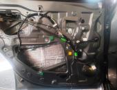 Lexus ES300H, odhlučnění dveří, montáž kamery, výměna reproduktorů, autohifi hradec králové, autohifi lexus 10