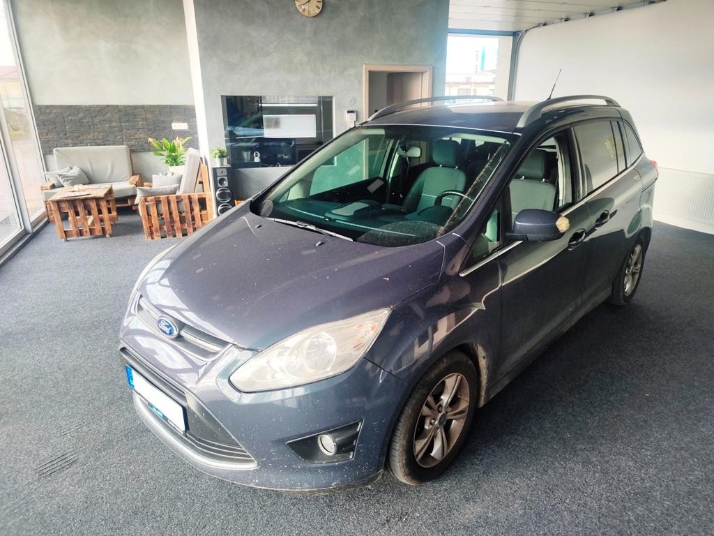 Ford C-Max, autorádio zenec, radio car play, android auto ford, autohifi hradec králové, montáž autorádií 7