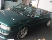 Audi 80 Cabrio, subwoofer Eton, reproduktory Emphaser, zesilovače Axton 0116