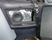 Audi 80 Cabrio, subwoofer Eton, reproduktory Emphaser, zesilovače Axton 0109