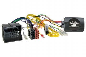 Adapter-pro-ovladani-na-volantu-Mercedes-C-E