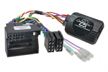 Adapter-pro-ovladani-na-volantu-Mercedes-6