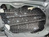 Hyundai i30N výměna reproduktorů, odhlučnění_0112