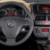Opel-Combo-2012-interier