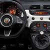 Fiat-500-interier-s-OEM-autoradiem
