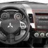 Ramecek-autoradia-Mitsubishi-Outlander-misteni-v-interieru
