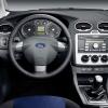Ford-Focus-04-07-interier