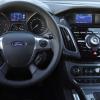 Ford-Focus-2011-interier