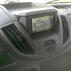 Ford-Transit-14-interier-s-instalovanym-rameckem-a-navigaci-Pioneer