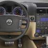 VW-Touareg-I-7L-10-2002-4-2010-interier-s-OEM-autoradiem
