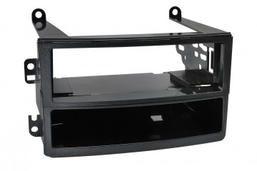 Ramecek-autoradia-Nissan-350Z-1DIN