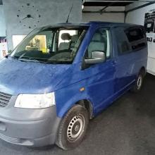 VW T5 - Reproduktory Axton, tlumení dveří, autorádio, tónování oken 13