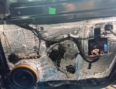 Výměna reproduktorů, tlumení dveří, autohifi, axton, Octavia III 11