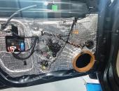 Výměna reproduktorů, tlumení dveří, autohifi, axton, Octavia III 08