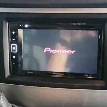 Mercedes Benz Vito - Rádio s DAB, parkovací kamera, antiradar, anténa shark 1