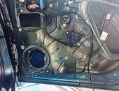 Seat Ateca, instalace reproduktorů, tlumení dveří, odhlučnění kufru15