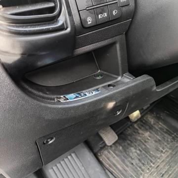 Toyota Proace, valník, výstražné blikače, výstražné zařízení, majáky1